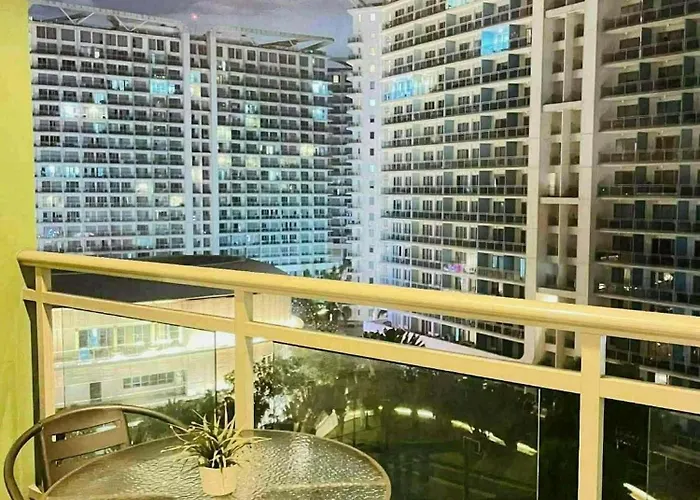 Apartment Casa Azariah Staycation At Azure Manila